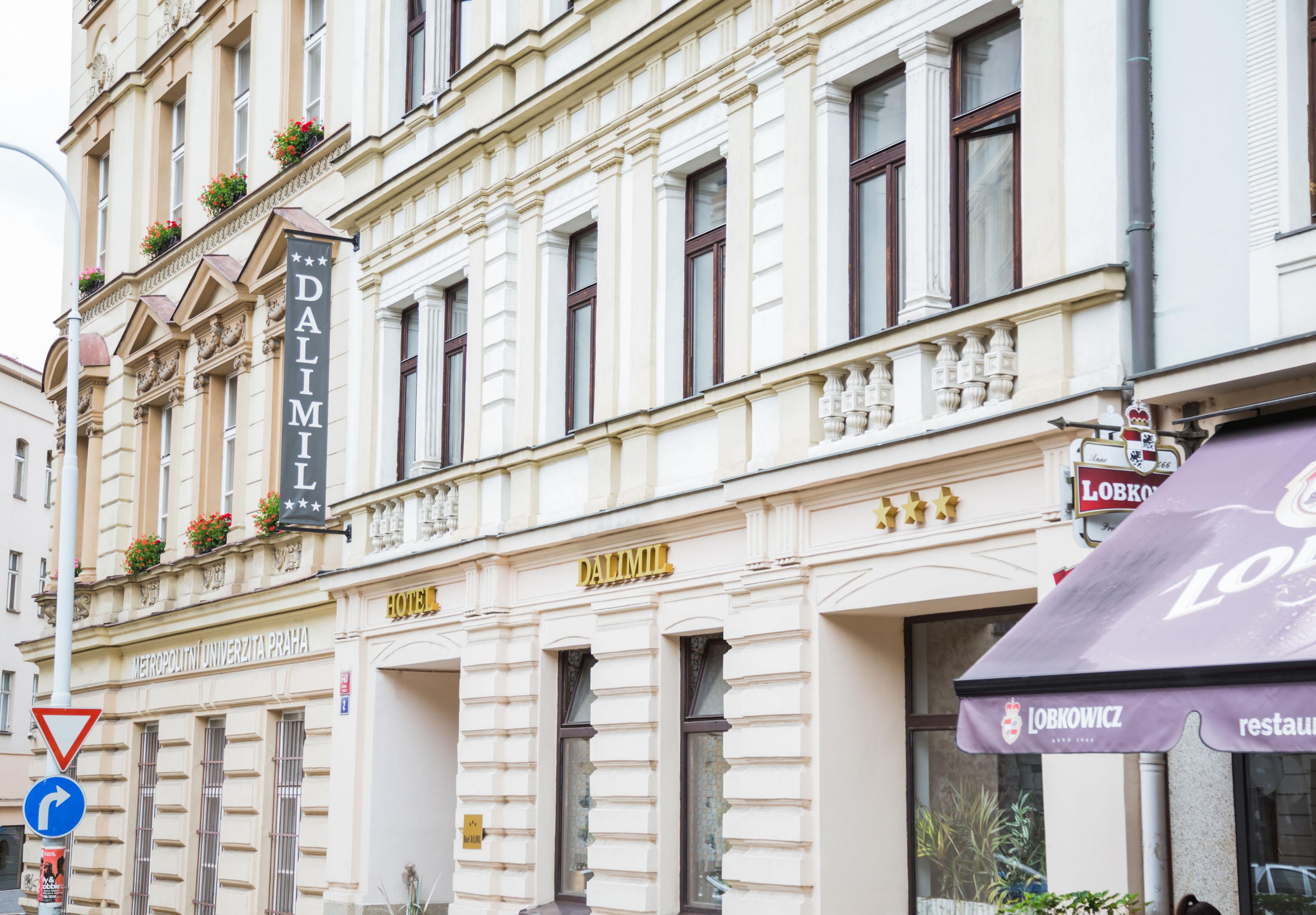 Hotel Dalimil Prague Ngoại thất bức ảnh