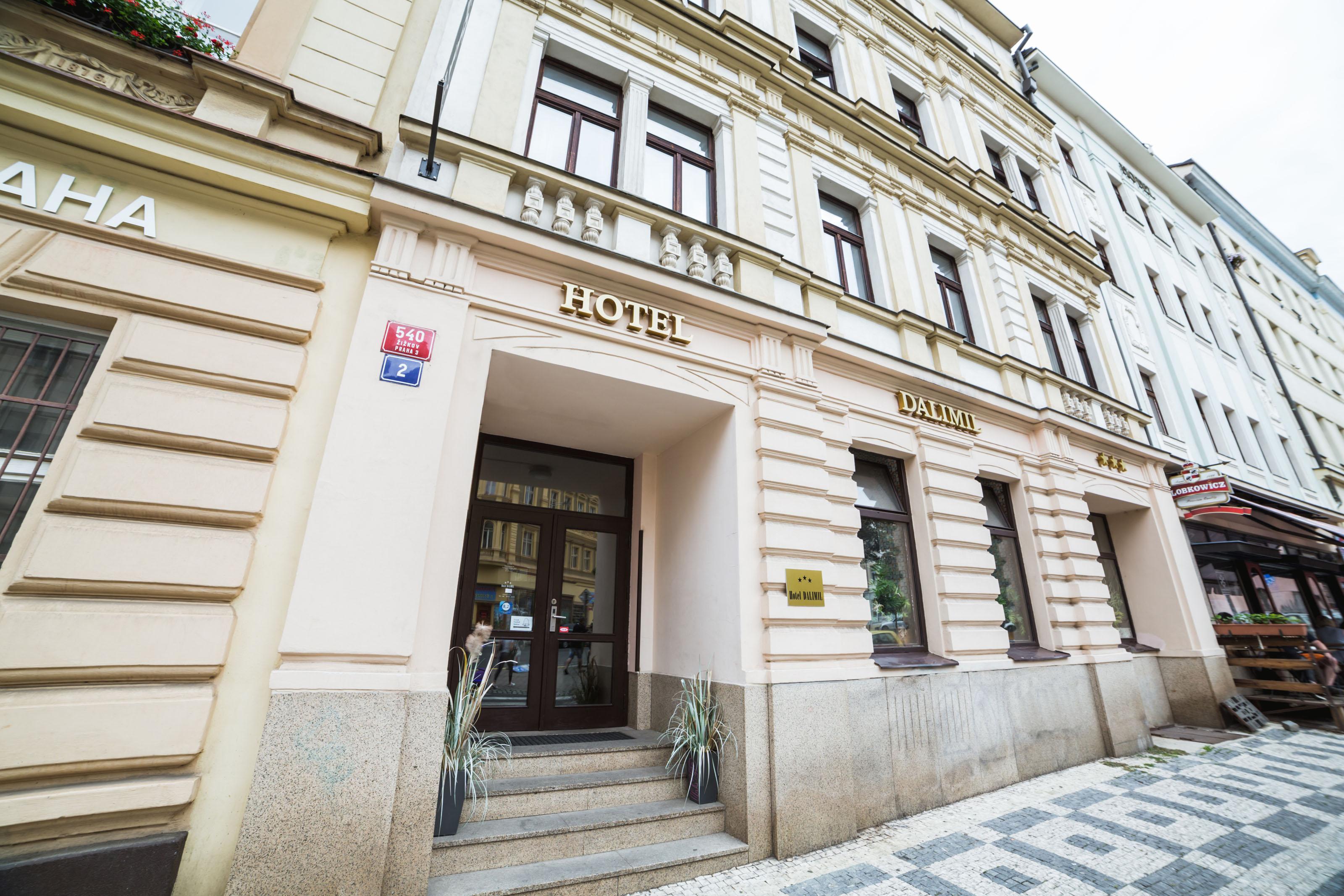 Hotel Dalimil Prague Ngoại thất bức ảnh
