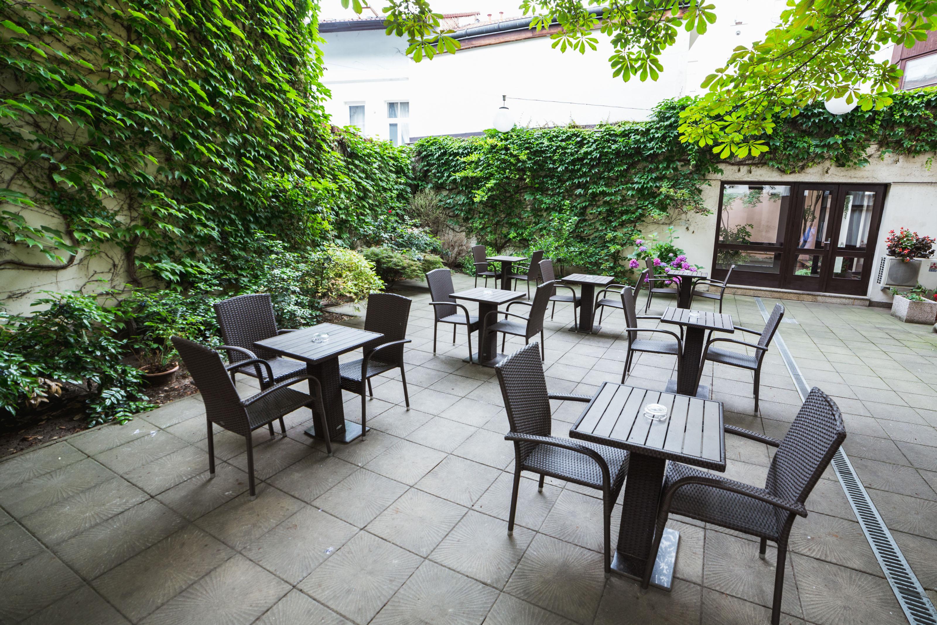 Hotel Dalimil Prague Ngoại thất bức ảnh