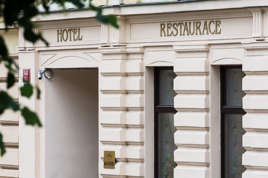 Hotel Dalimil Prague Ngoại thất bức ảnh