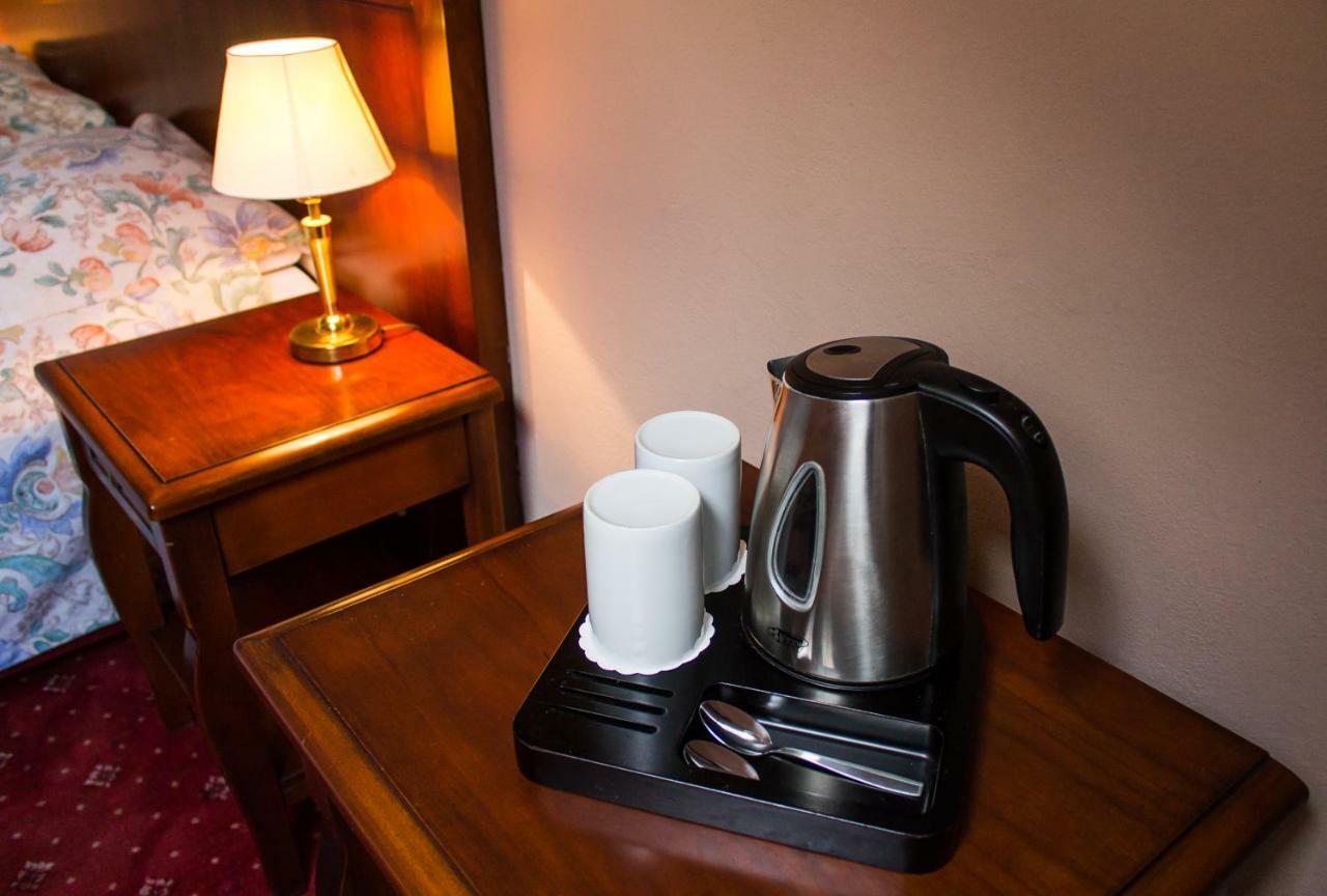 Hotel Dalimil Prague Ngoại thất bức ảnh